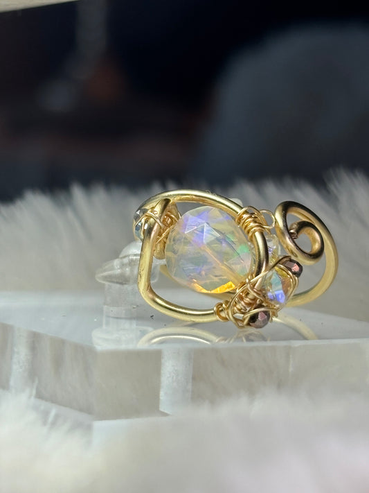 Opal ring: quiet wonder 