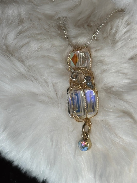Crystal pendant: Celestial Regent