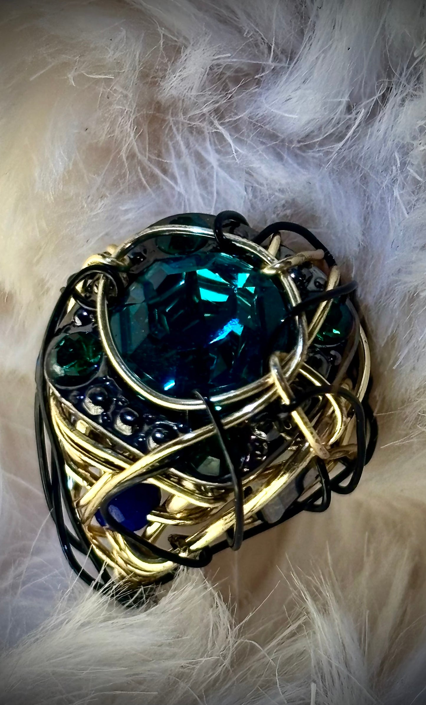 Turquoise green rhinestone ring 