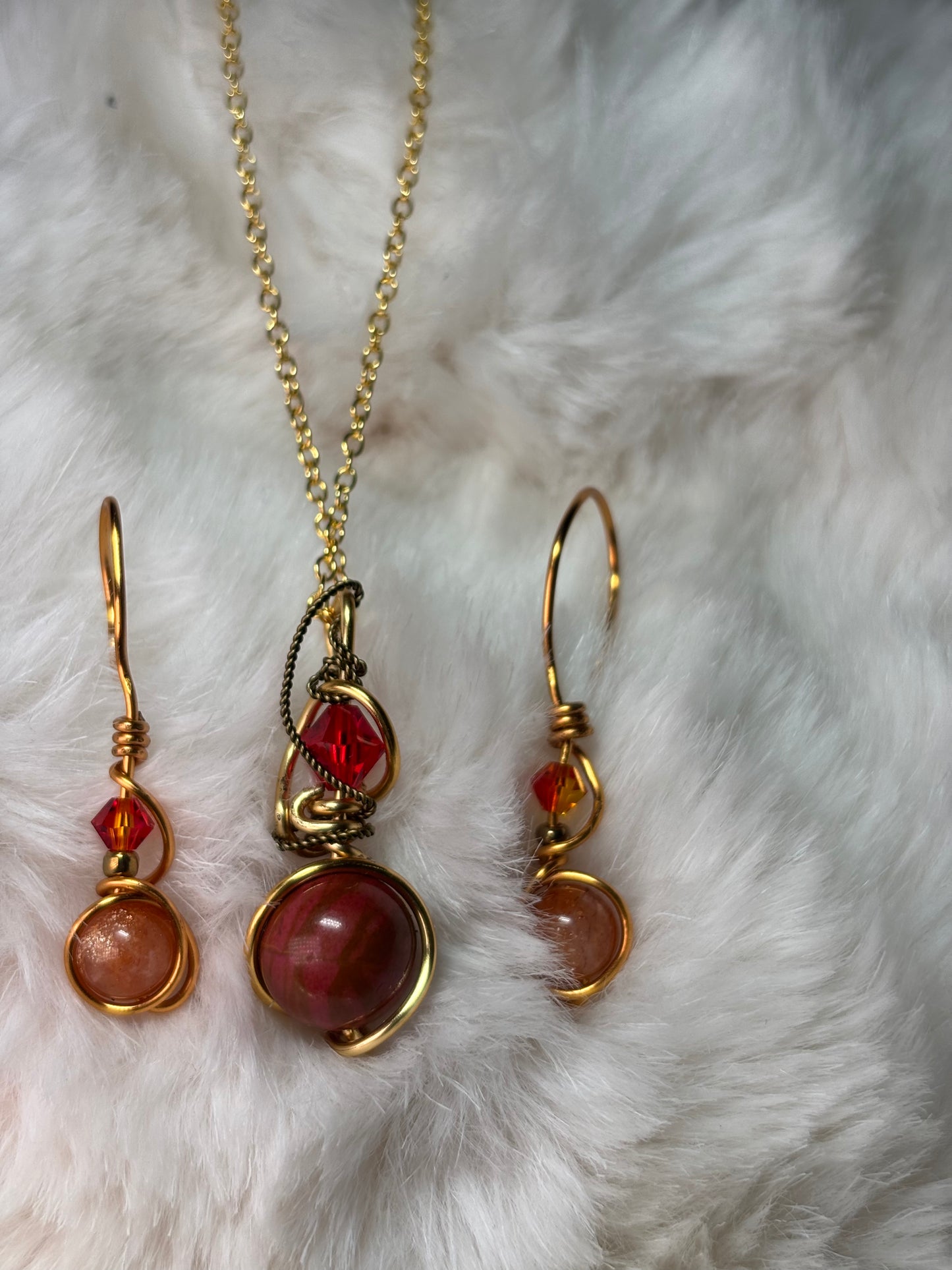Ember Rise: Sunstone Earring/Pendant Set 