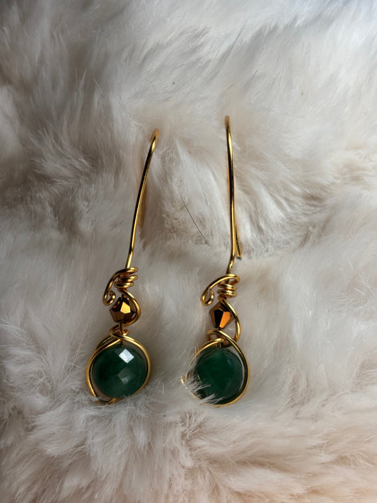Evergreen Queen: nephrite earrings (set available)