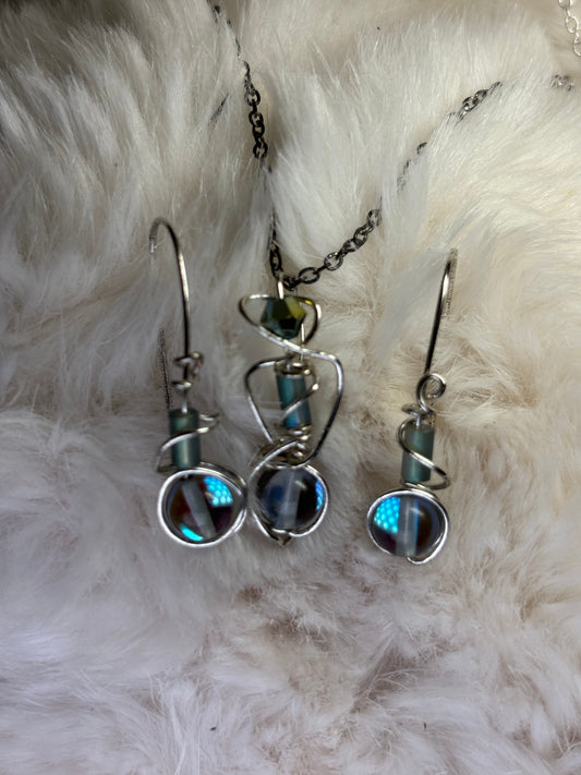 Feline Focus: cat’s Eye earrings (set available)