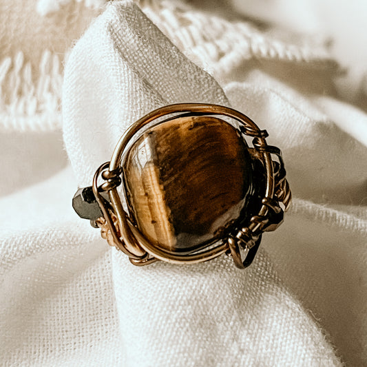 Tiger eye round ring