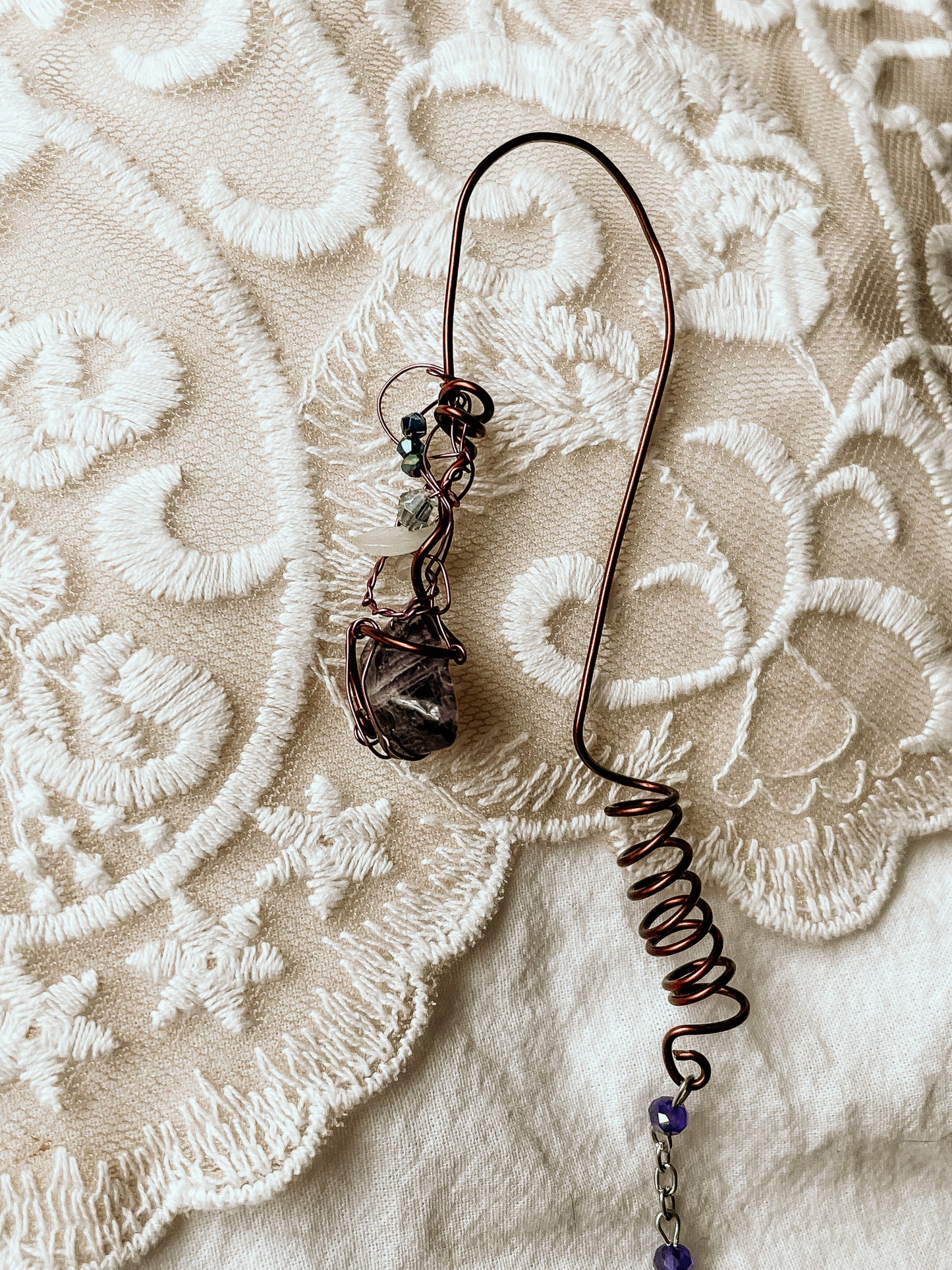 Amethyst Earcuff