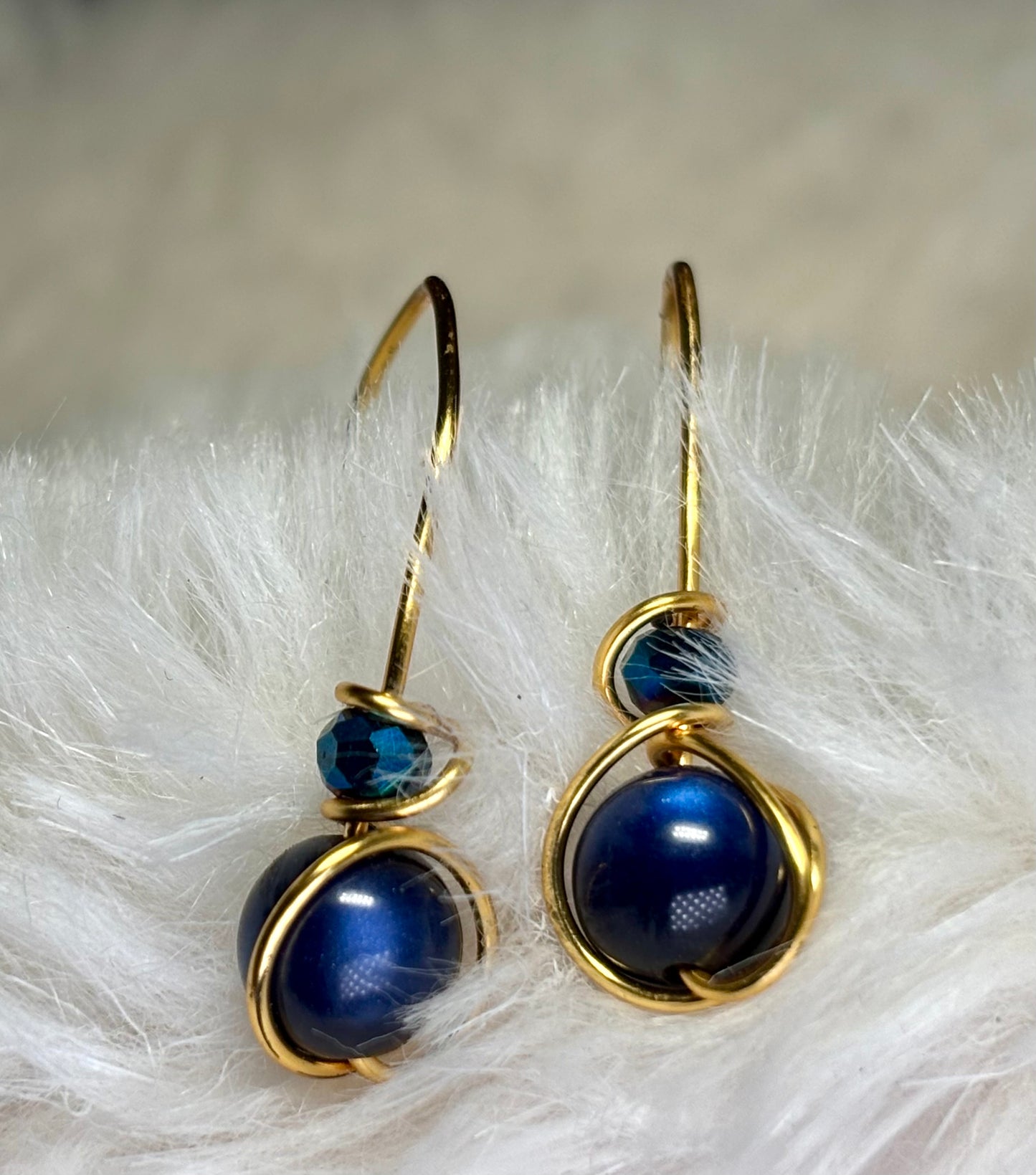 Secret Glow:     Cat’s Eye earrings