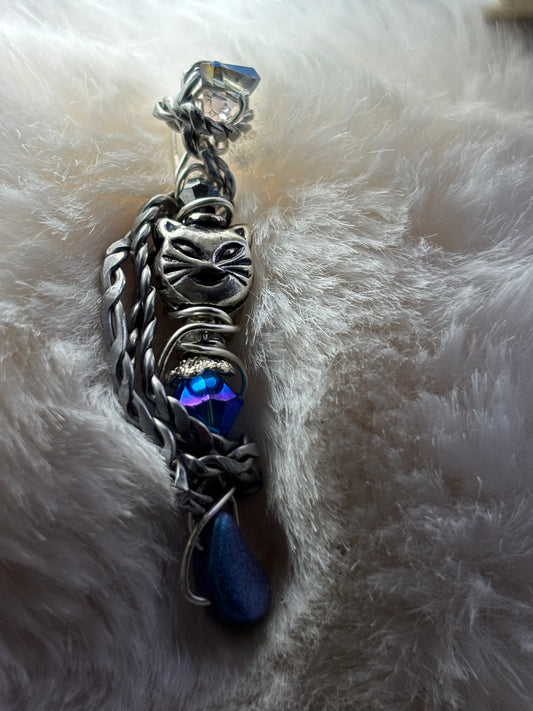 Lucky Cat:             In Blue￼ ￼ ￼