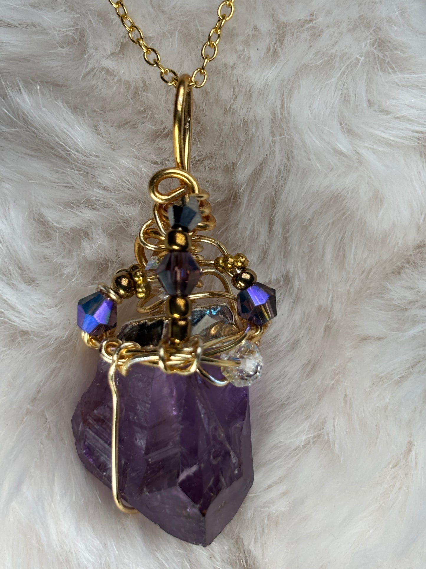 Amethyst Crown Amulet: amethyst pendant