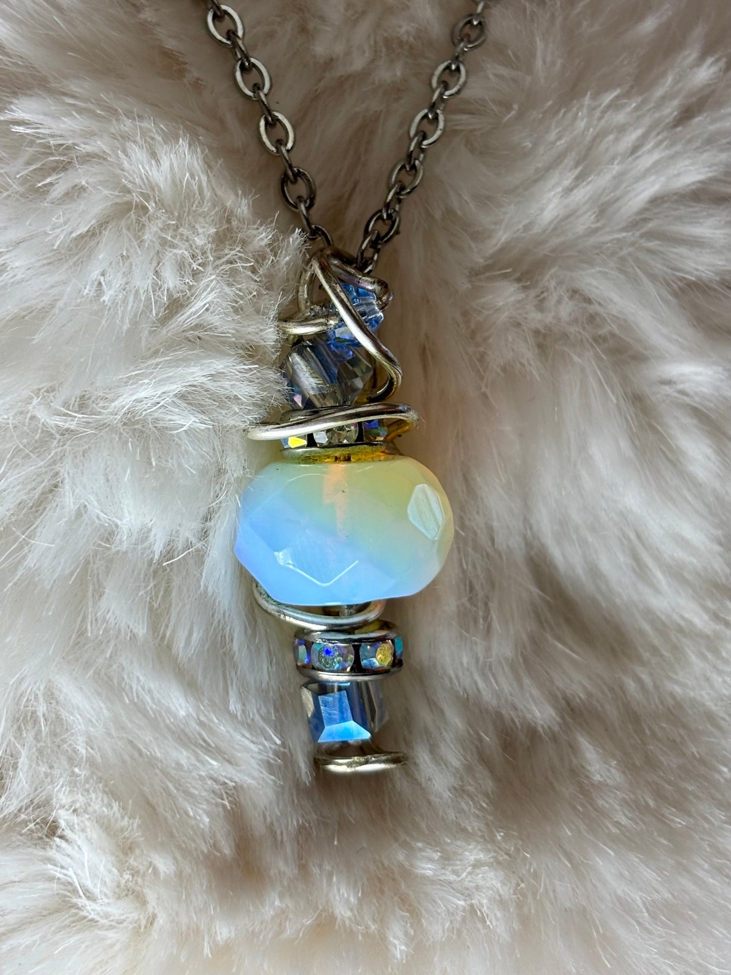 Quiet, kind of magic: moonstone pendant
