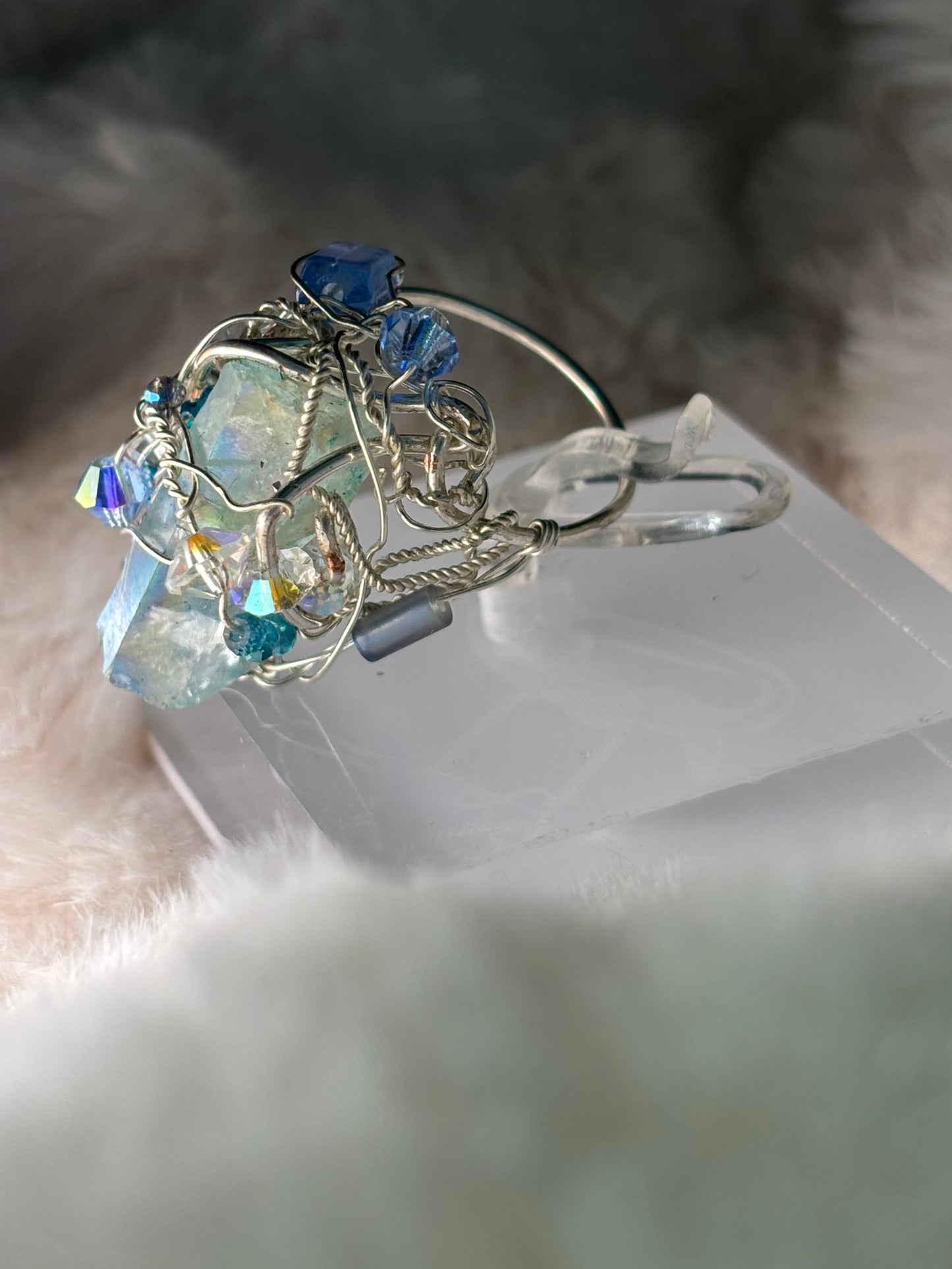 Aqua crystal ring: shard of the sea