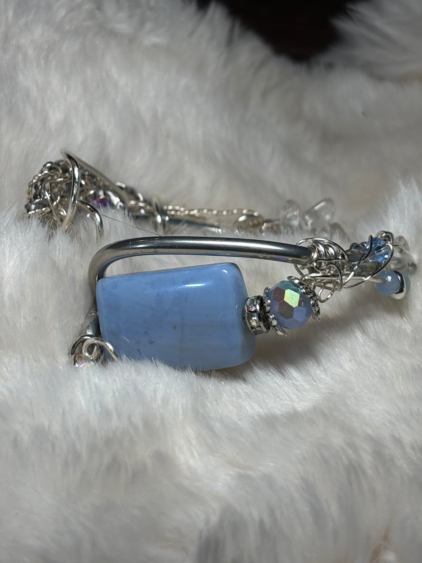 Blue lace agate and Crystal bracelet: Crystal Calm￼