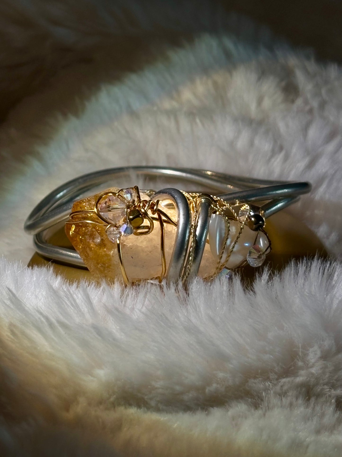 Citrine bracelet: sunlight strength