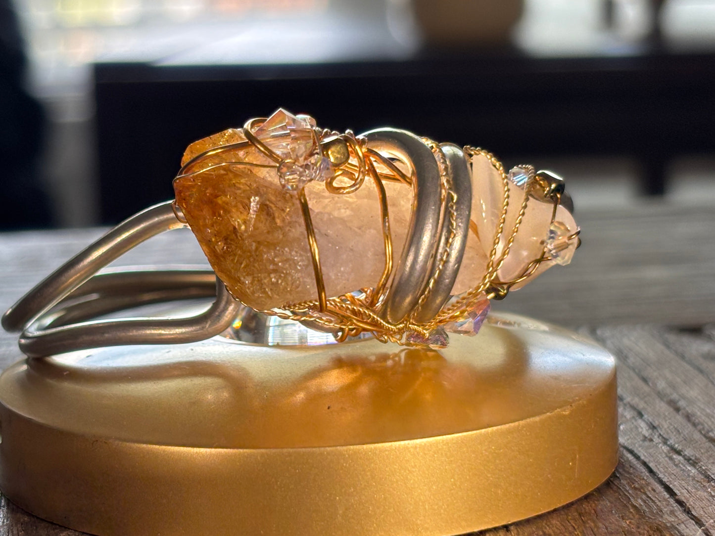 Citrine bracelet: sunlight strength