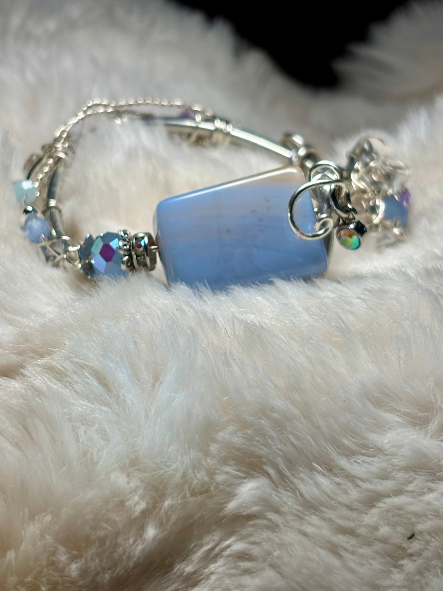 Blue lace agate and Crystal bracelet: Crystal Calm￼