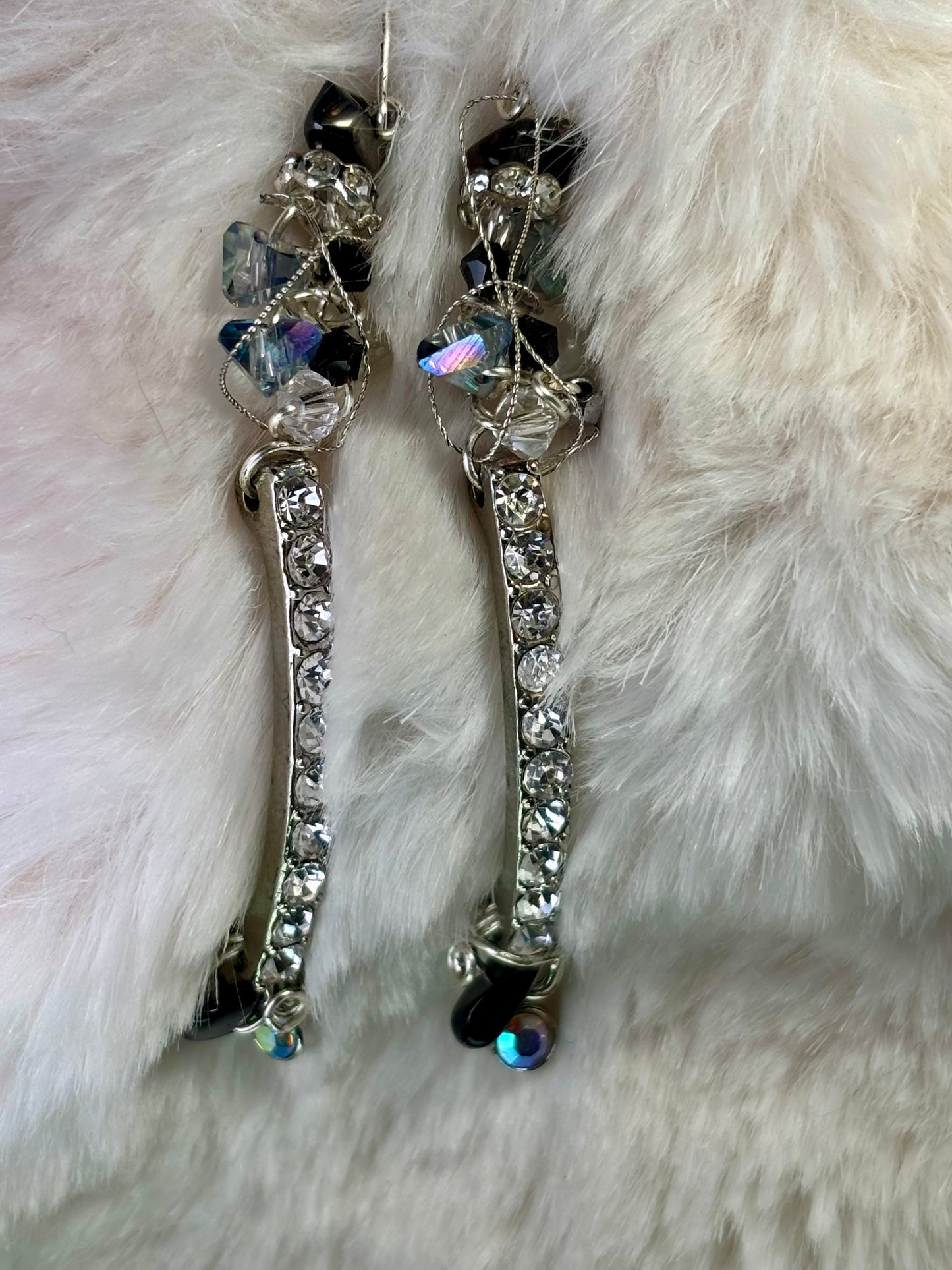 Pure old Hollywood…A Star Is Born: rhinestone crystal earrings
