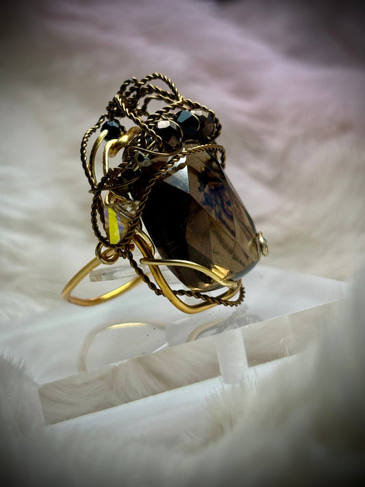Smoky topaz ring: Gatsby‘s Daisy again ￼