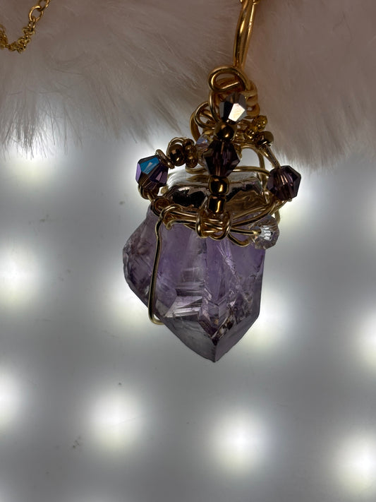 Amethyst Crown Amulet: amethyst pendant