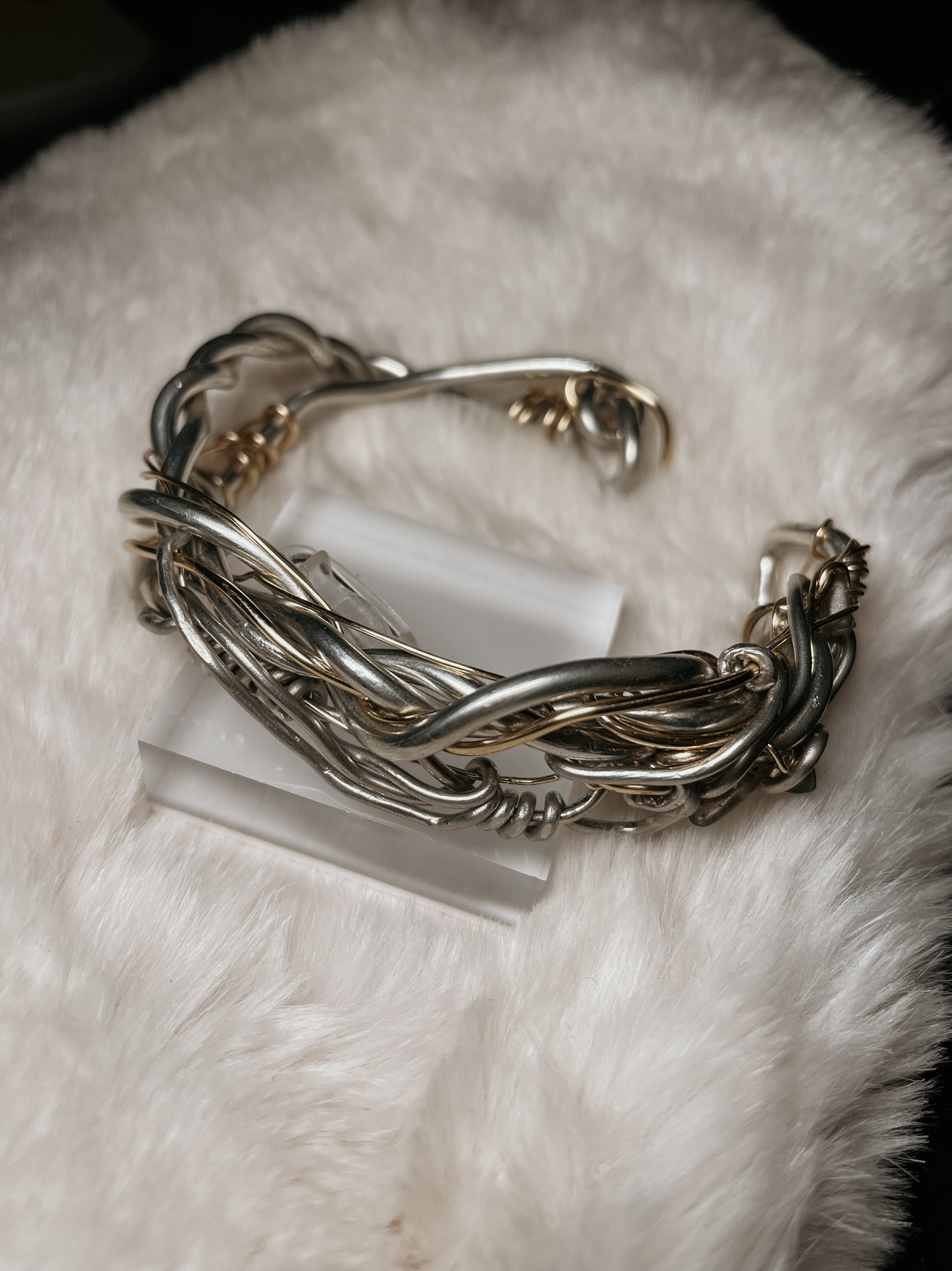 The Alchemist’s Knot