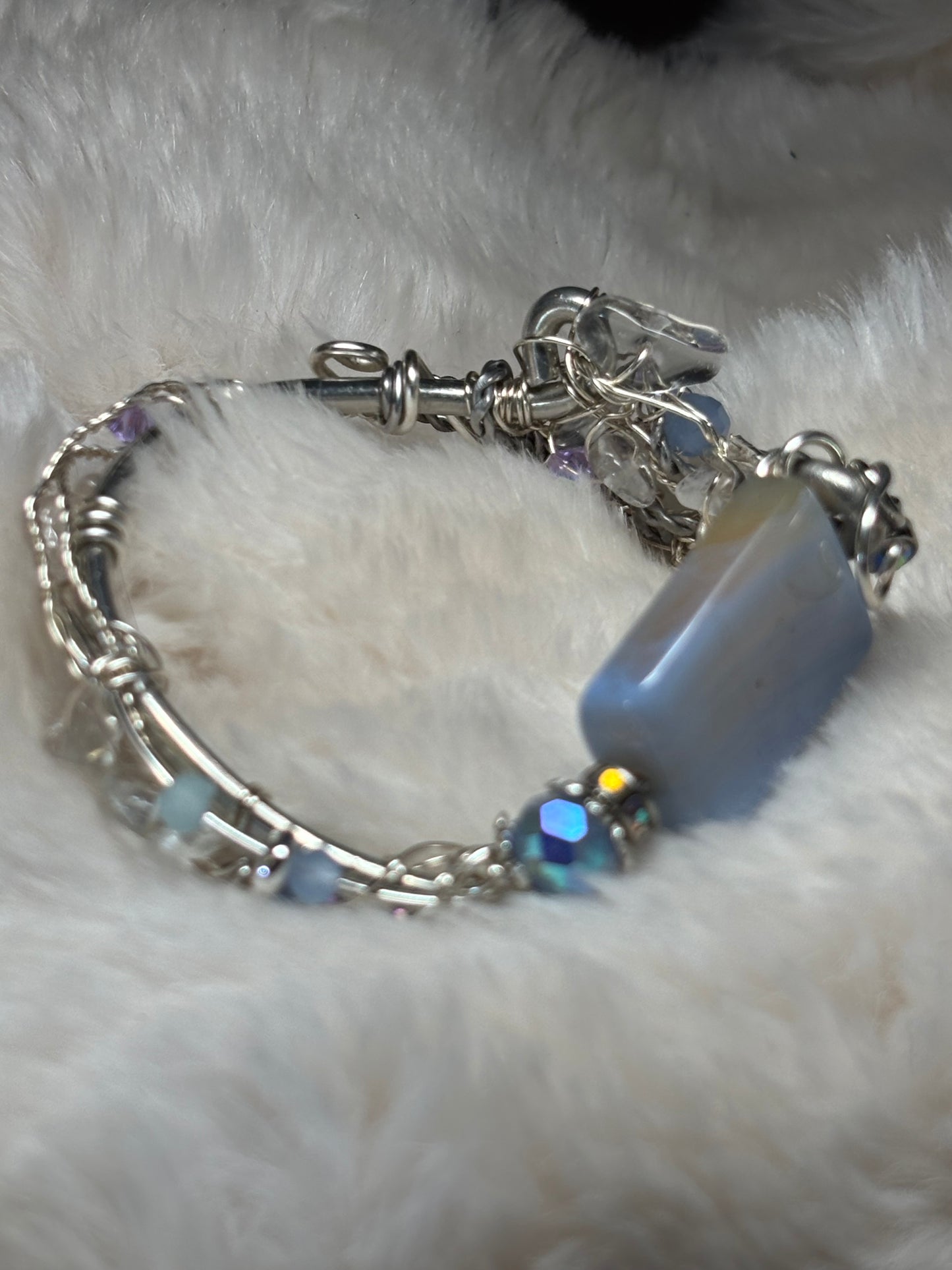 Blue lace agate and Crystal bracelet: Crystal Calm￼