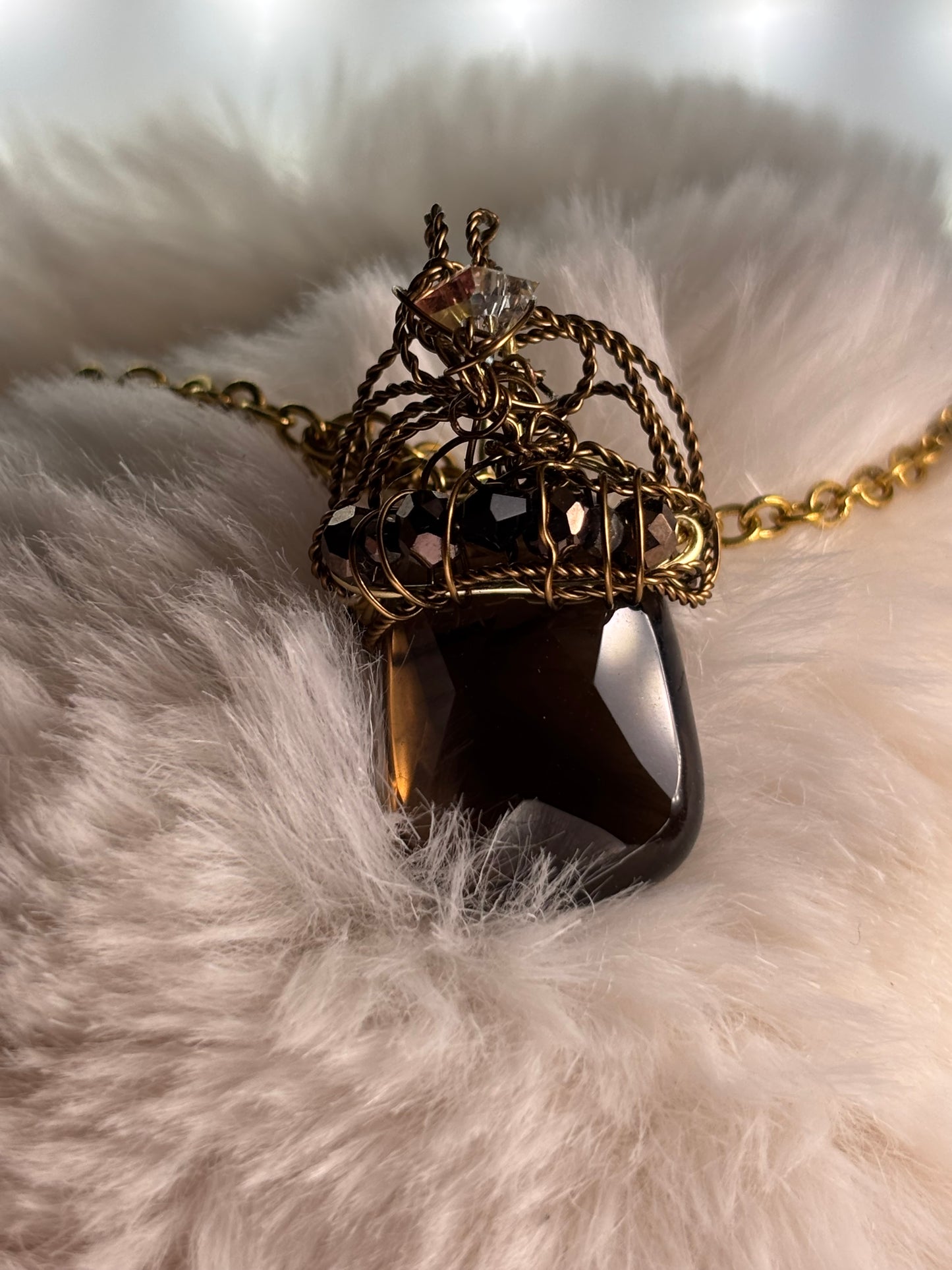 The Velvet Heirloom: vintage topaz pendant (set available)￼