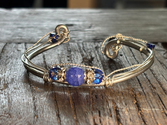 Blue Crackle Agate:  Lapis Lazuli Bracelet:  Evening Star