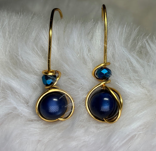 Secret Glow:     Cat’s Eye earrings