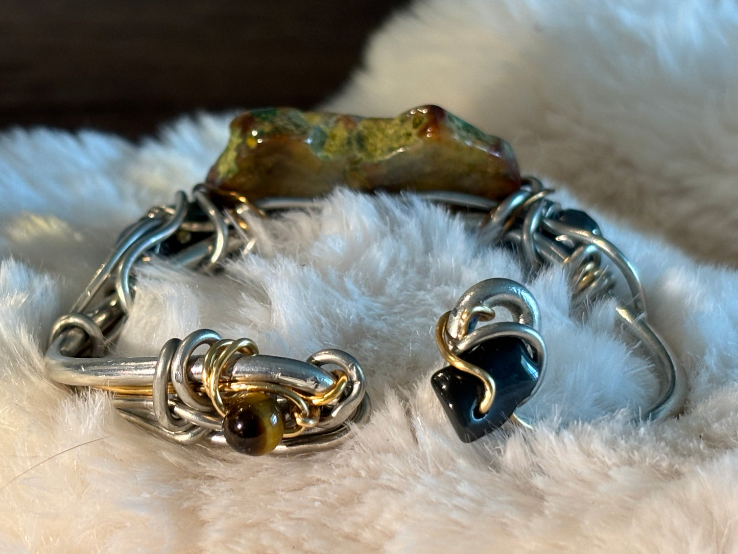 Moss agate Bracelet: grounding strength ￼