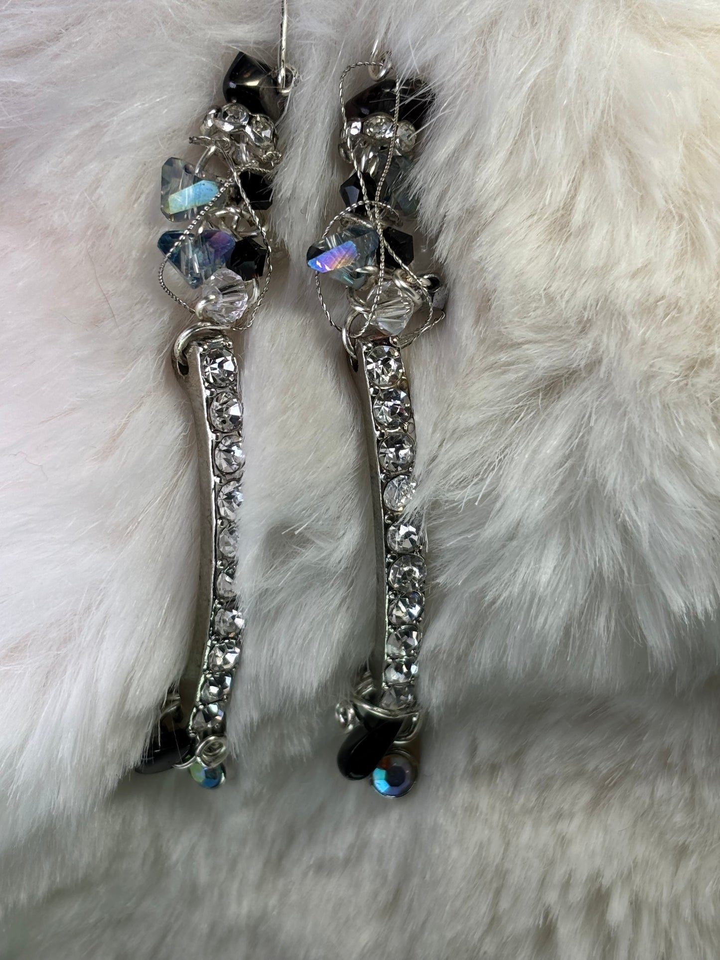 Pure old Hollywood…A Star Is Born: rhinestone crystal earrings