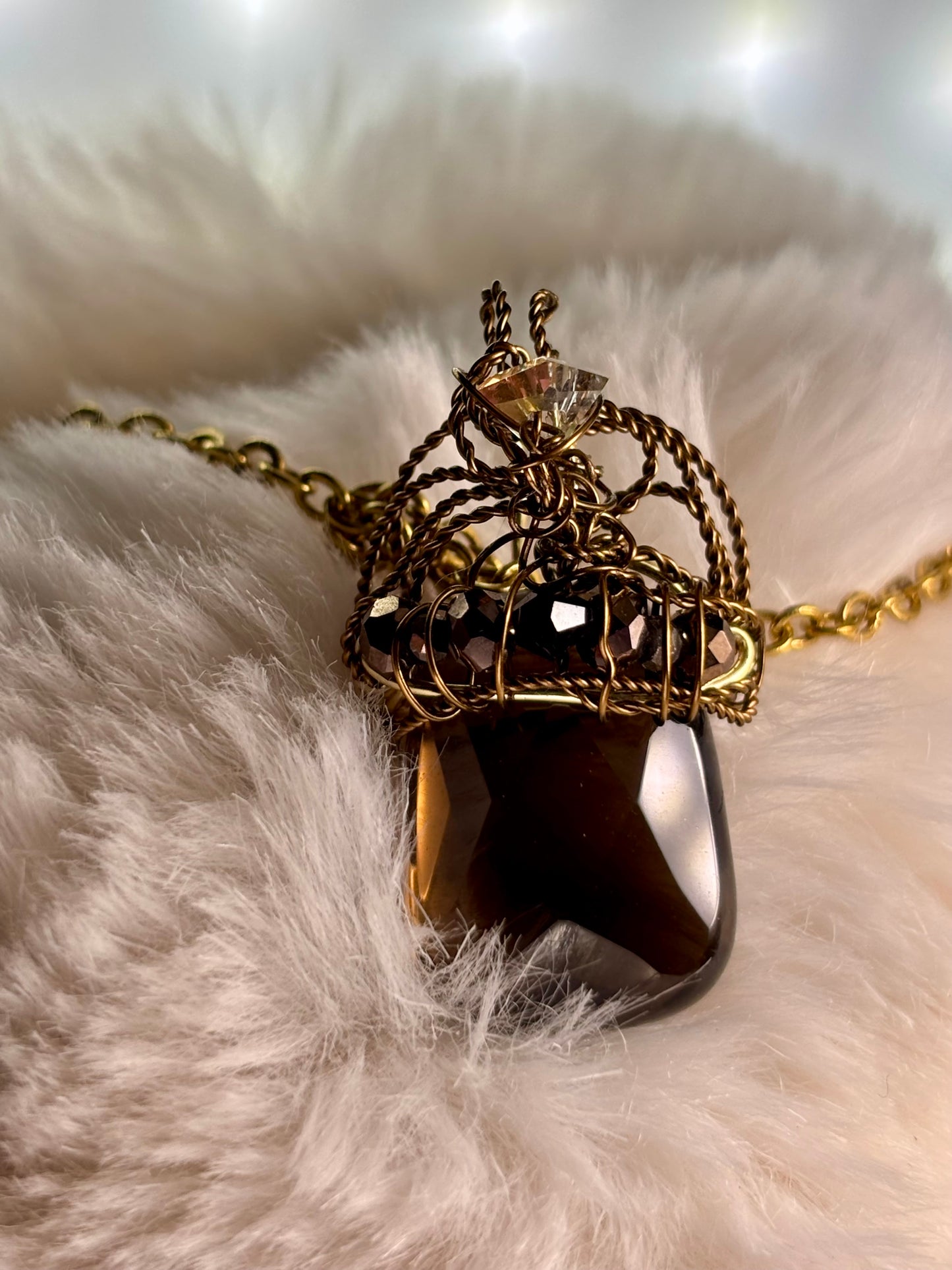 The Velvet Heirloom: vintage topaz pendant (set available)￼