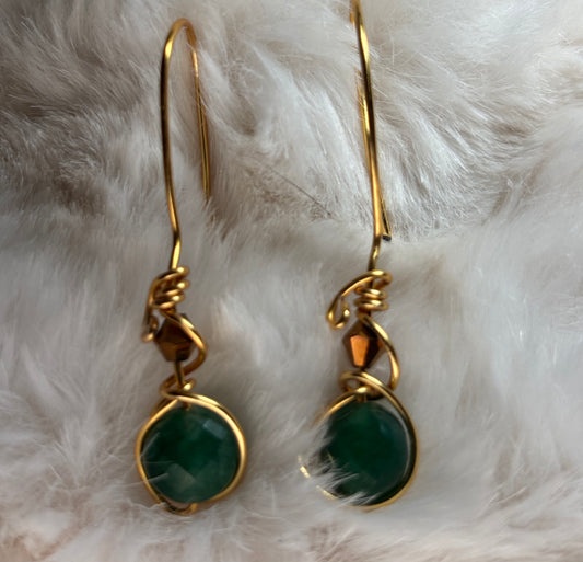 Evergreen Queen: Nephrite earring/pendant set