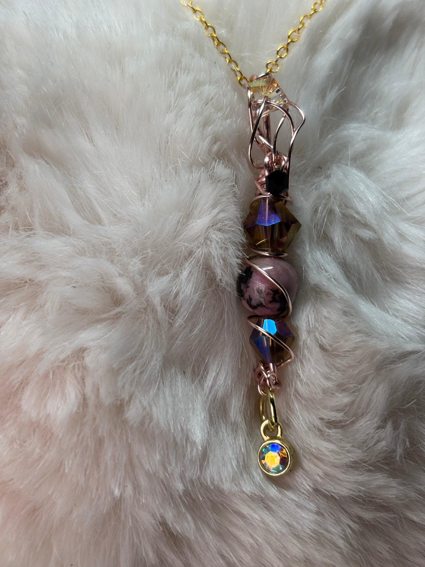 Rose of my soul: RHONDITE pendant (set available)