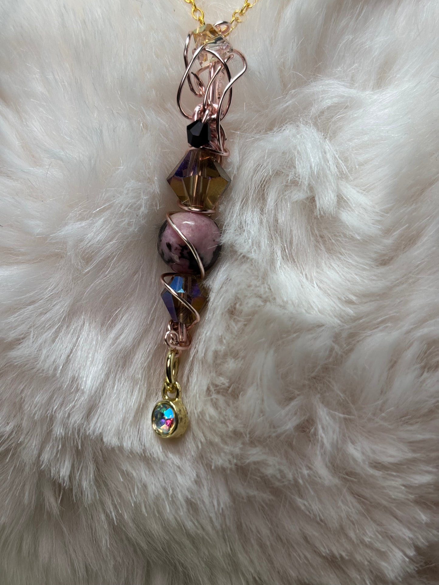 Rose of my soul: RHONDITE pendant (set available)