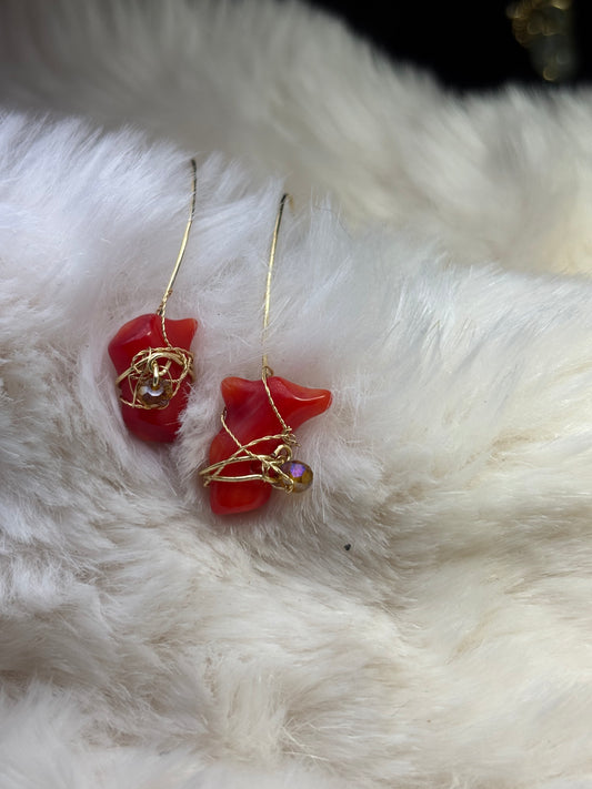 Flame of the sea: red coral earrings ￼